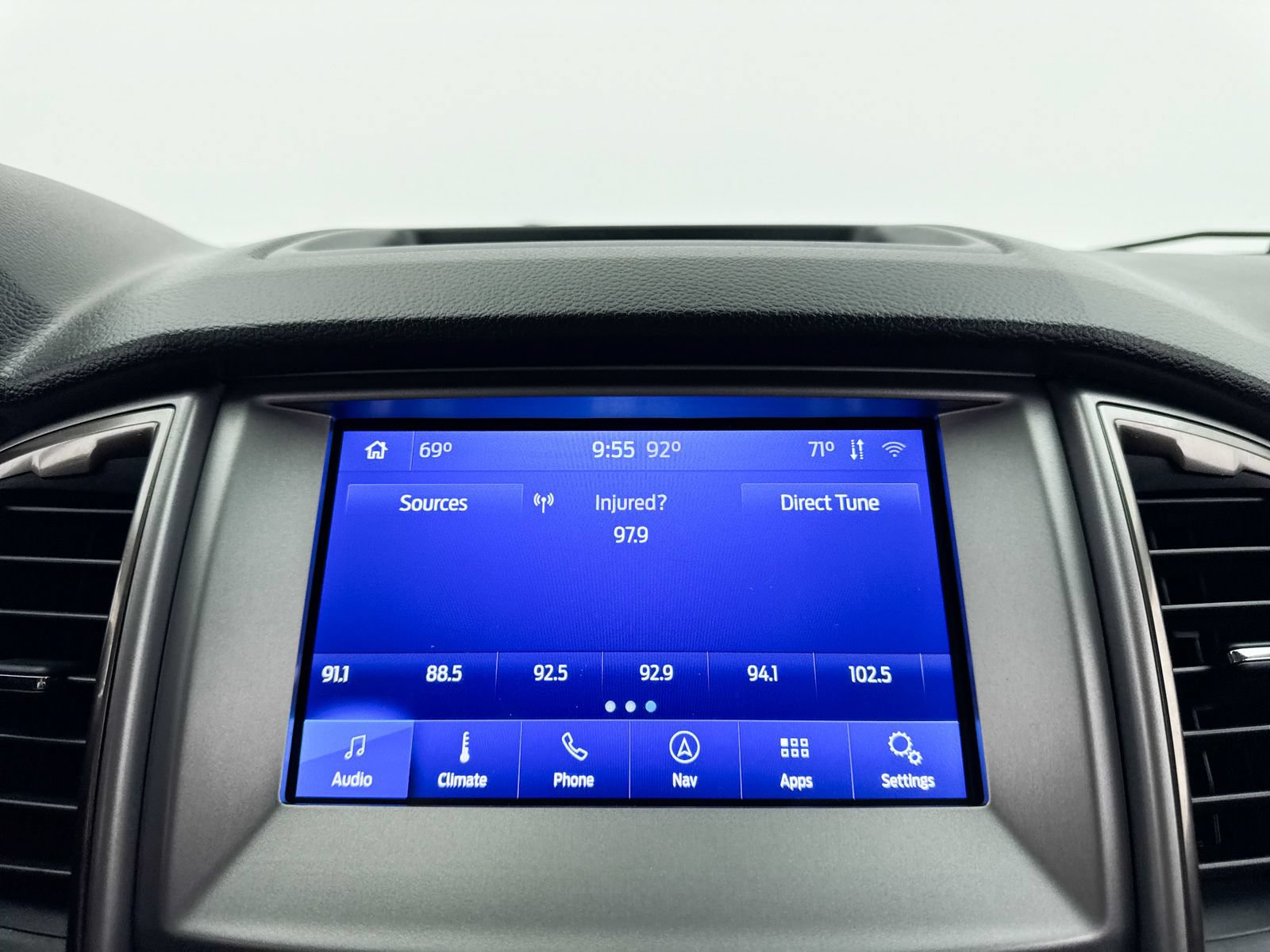 Used 2020 Ford Ranger XLT w/ Equipment Group 301A Mid AWD/4WD image 5
