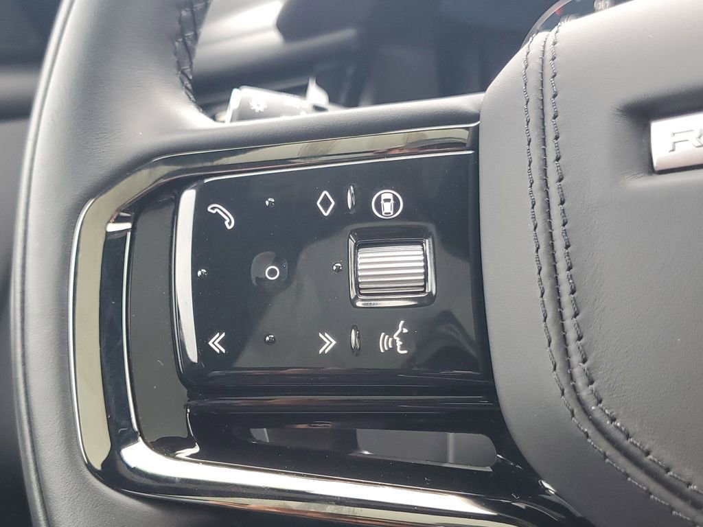 Used 2026 Land Rover Range Rover Velar Dynamic SE AWD/4WD image 18
