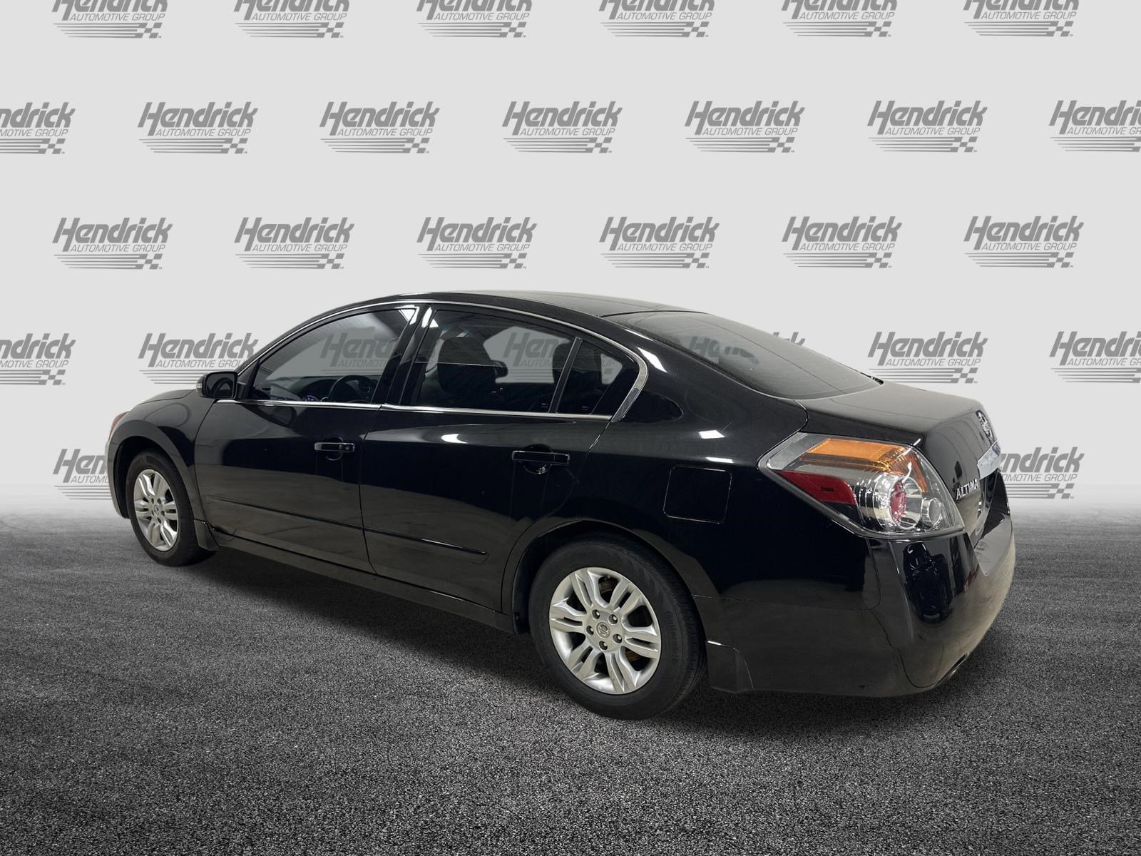 Used 2012 Nissan Altima 2.5 SL w/ 2.5SL Pkg FWD image 10