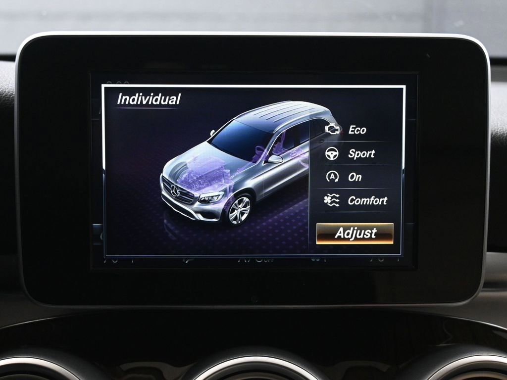 Used 2016 Mercedes-Benz GLC 300 image 28