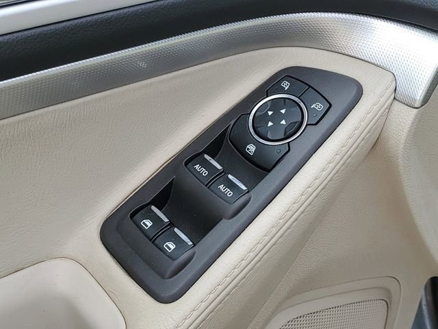 Used 2015 Ford Explorer XLT w/ Equipment Group 202B image 17