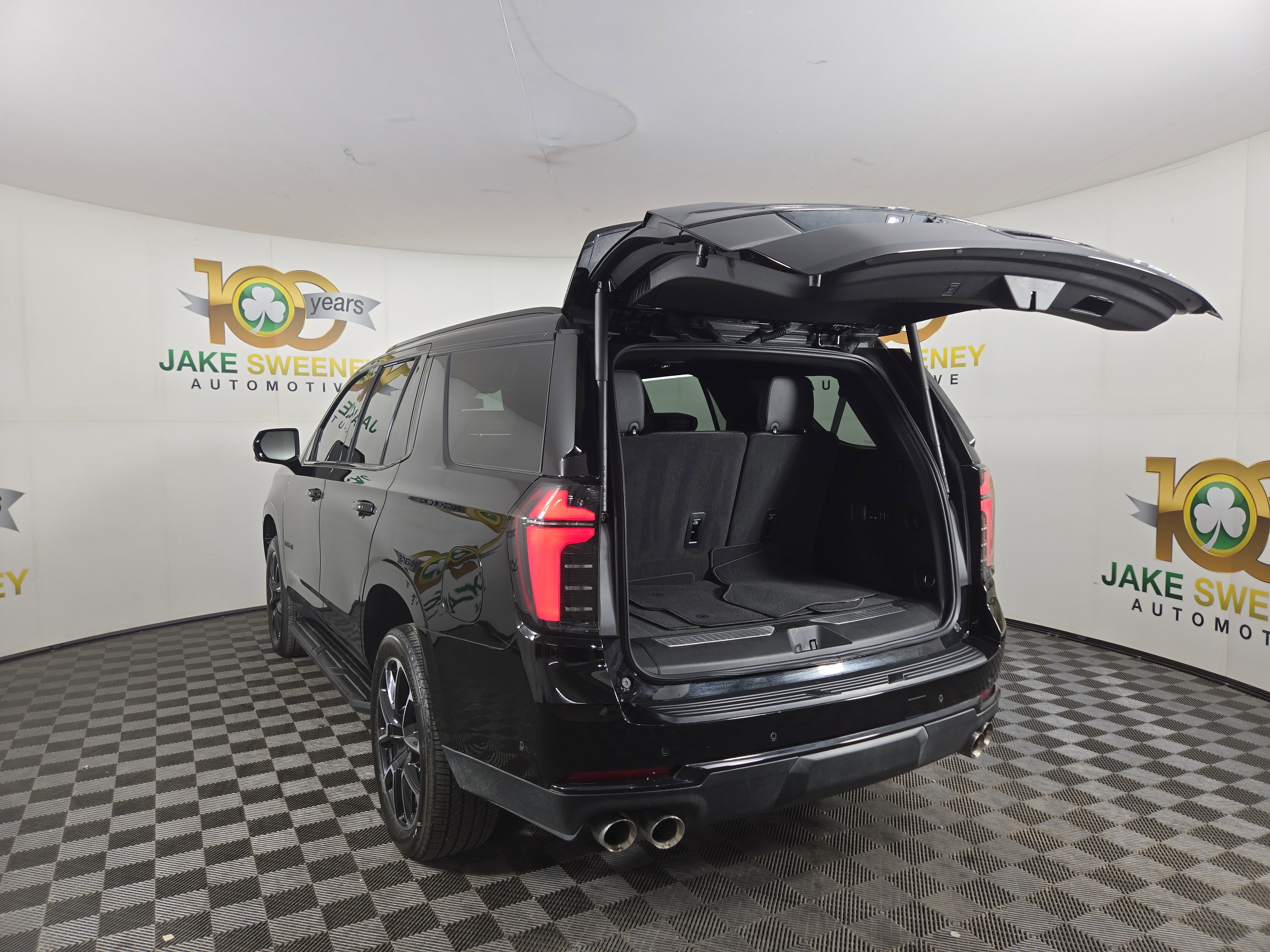 Used 2025 Chevrolet Tahoe RST w/ Comfort Package image 33