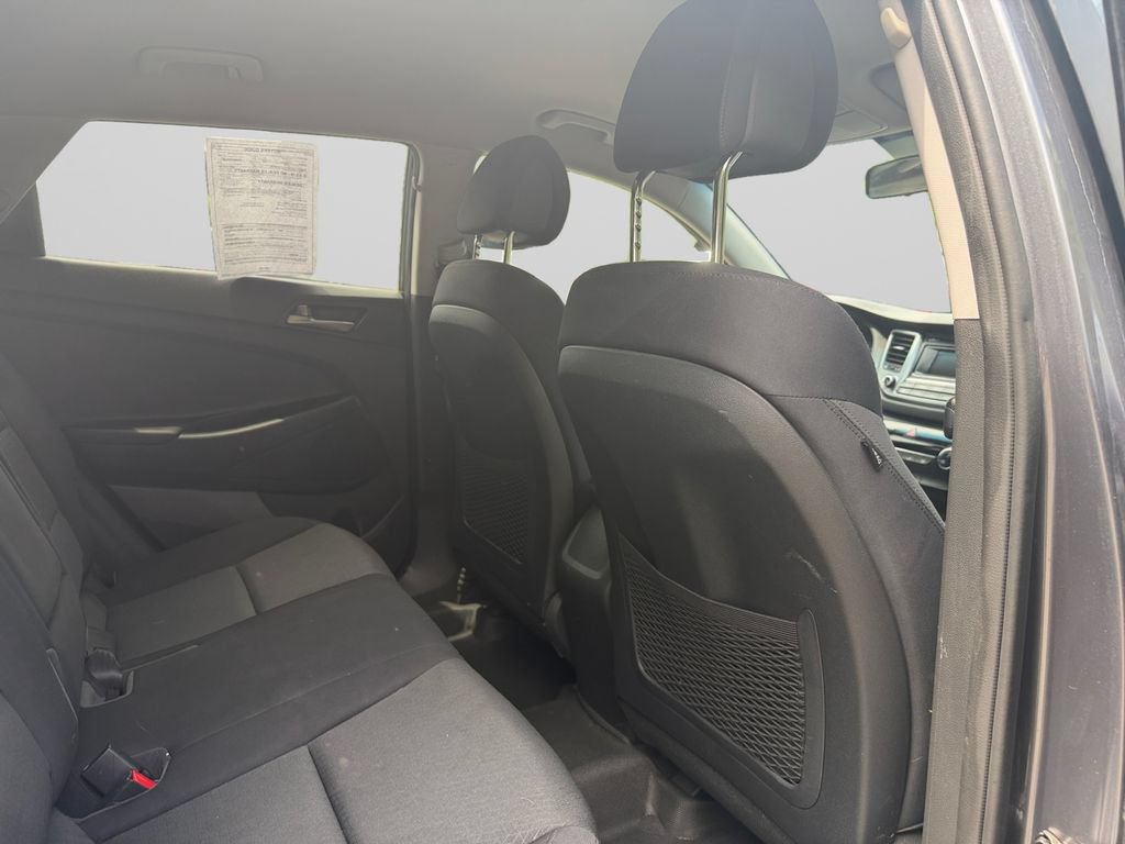 Used 2018 Hyundai Tucson SE AWD/4WD image 17