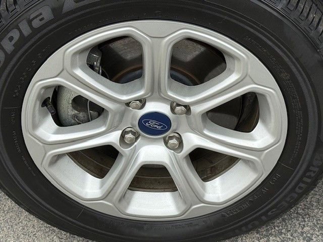 Used 2022 Ford EcoSport SE image 13