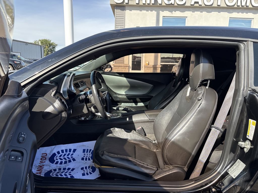 Used 2010 Chevrolet Camaro SS w/ RS Package image 25