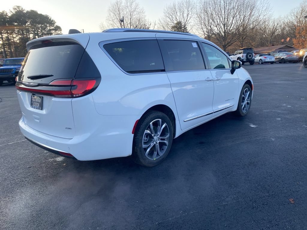 New 2026 Chrysler Pacifica Pinnacle AWD/4WD image 5