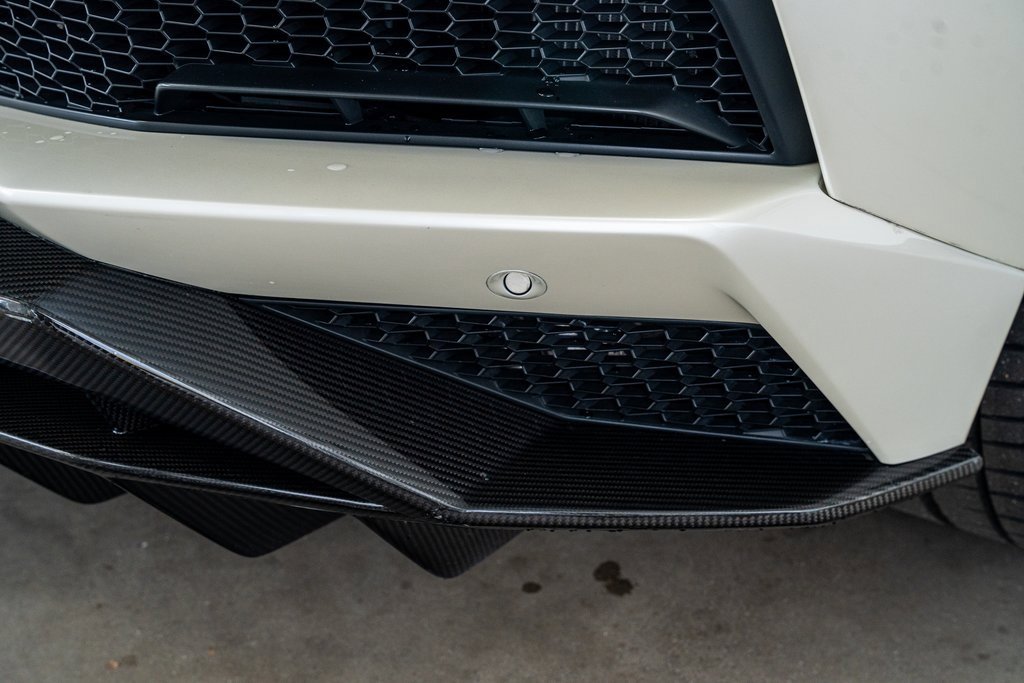 Used 2017 Lamborghini Aventador S image 35