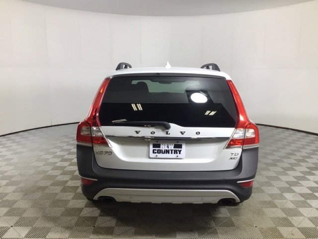 Used 2016 Volvo XC70 T5 Platinum w/ Climate Package image 6