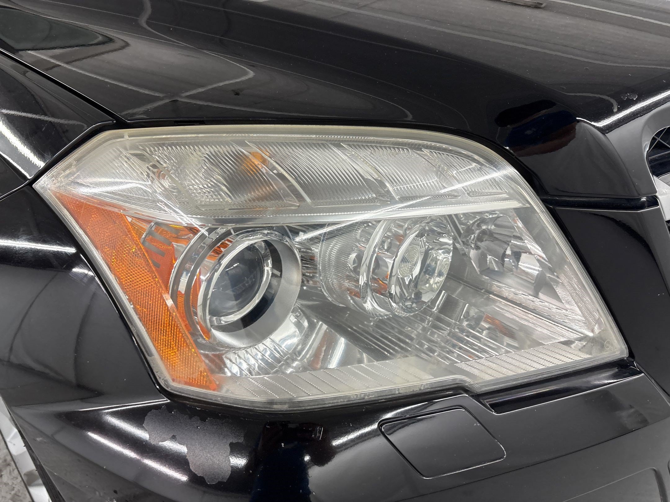 Used 2010 Mercedes-Benz GLK 350 4MATIC image 12