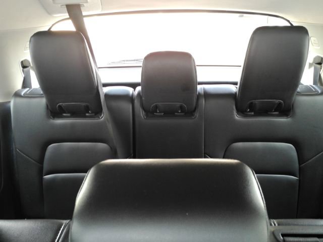 Used 2022 Nissan Pathfinder SL w/ SL Black Package image 36