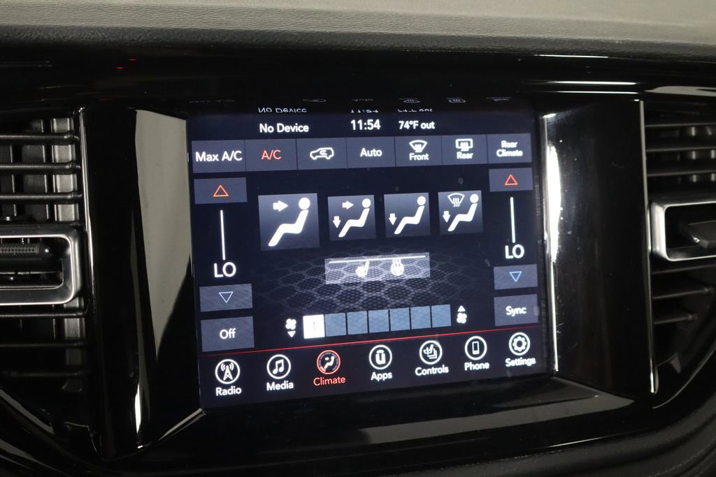 Used 2024 Dodge Durango SXT w/ SXT Blacktop Group AWD/4WD image 34