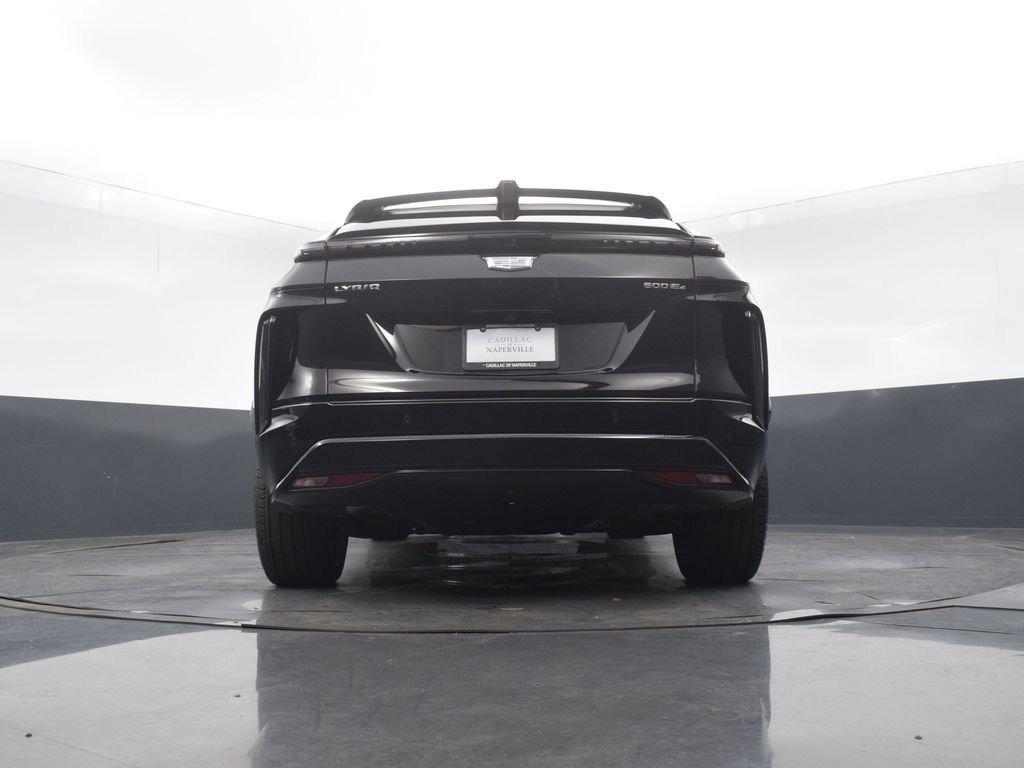 New 2026 Cadillac Lyriq Signature Sport w/ LPO, Floor Liner Package AWD/4WD image 51