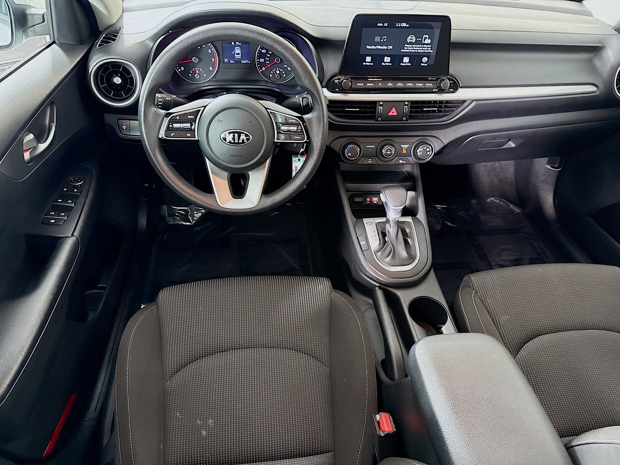 Used 2021 Kia Forte LXS FWD image 17