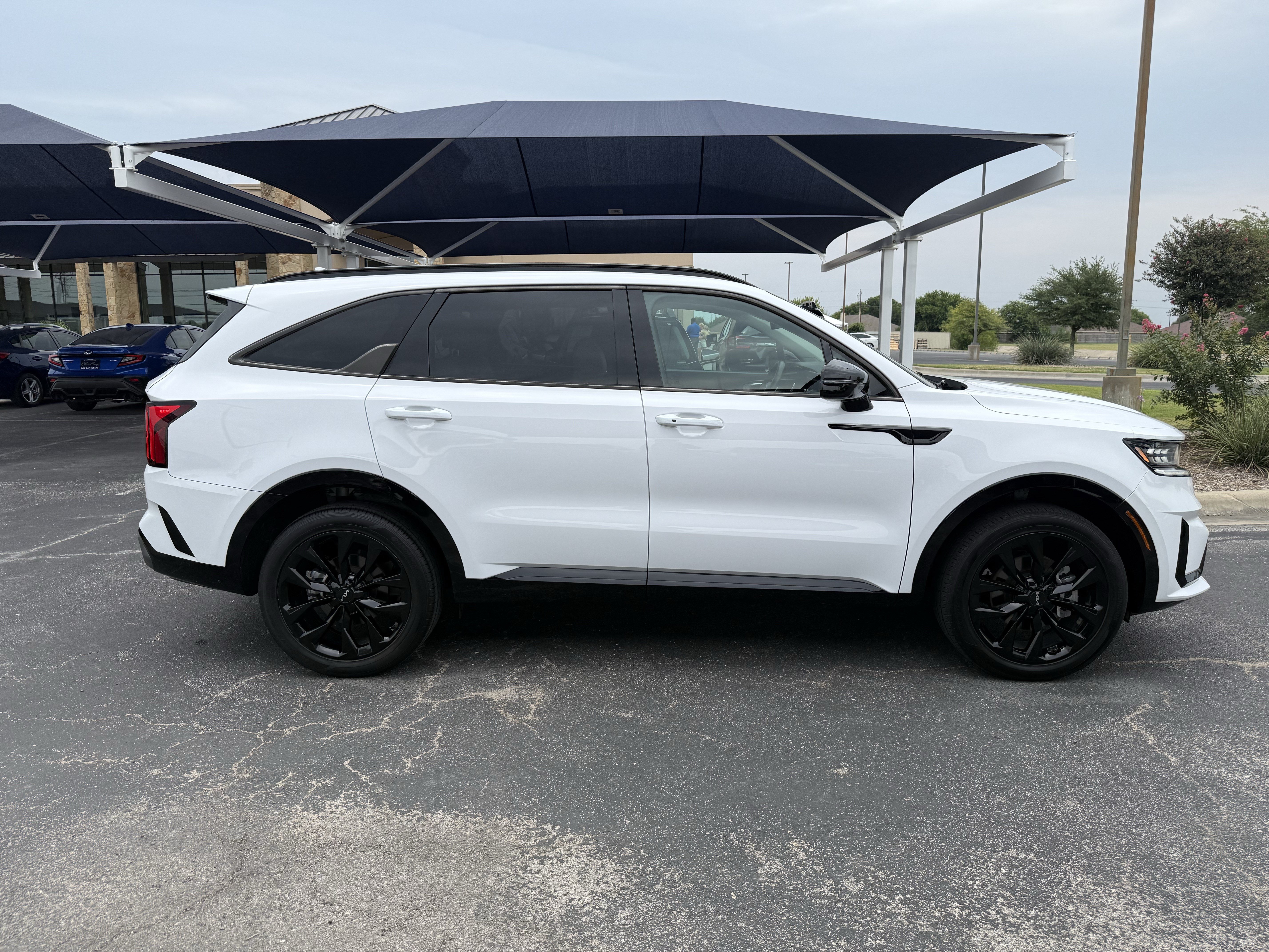 Used 2023 Kia Sorento SX AWD/4WD image 8