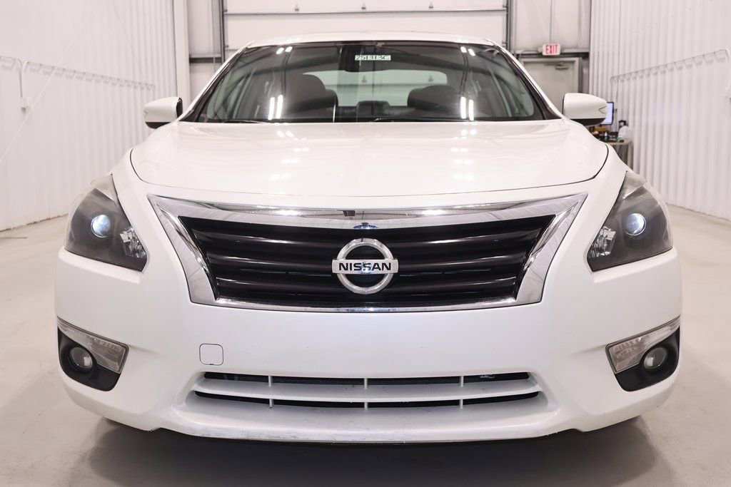 Used 2013 Nissan Altima 2.5 SL image 4
