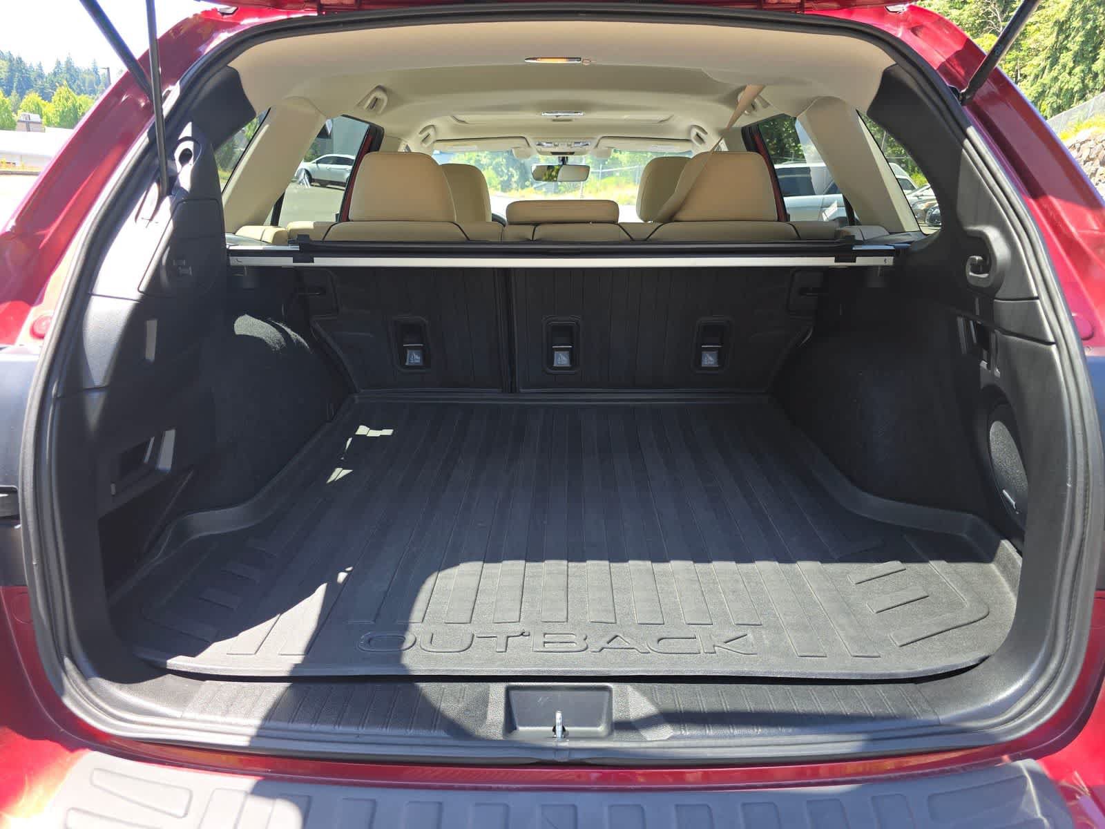Used 2017 Subaru Outback 2.5i Limited AWD/4WD image 31