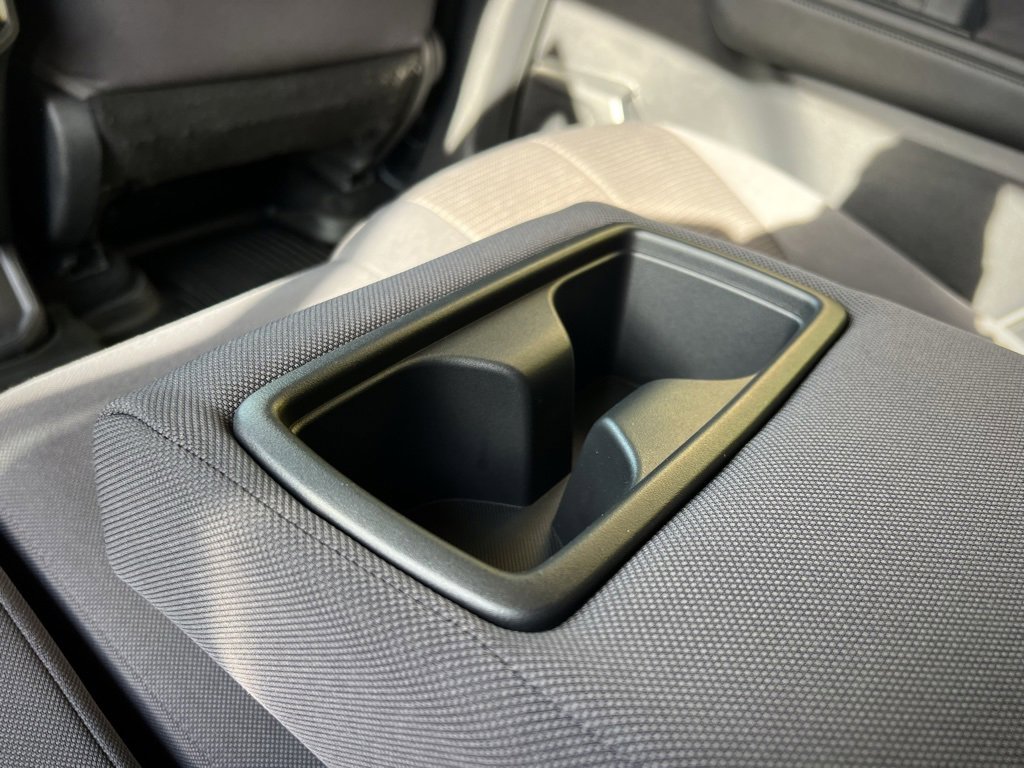 Used 2021 Toyota Highlander LE image 23