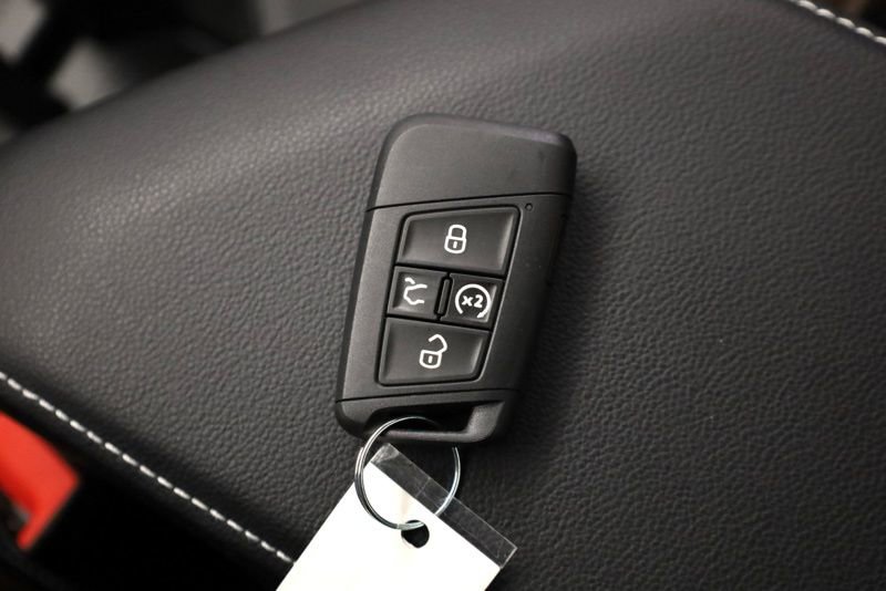 New 2026 Volkswagen Jetta SEL image 38