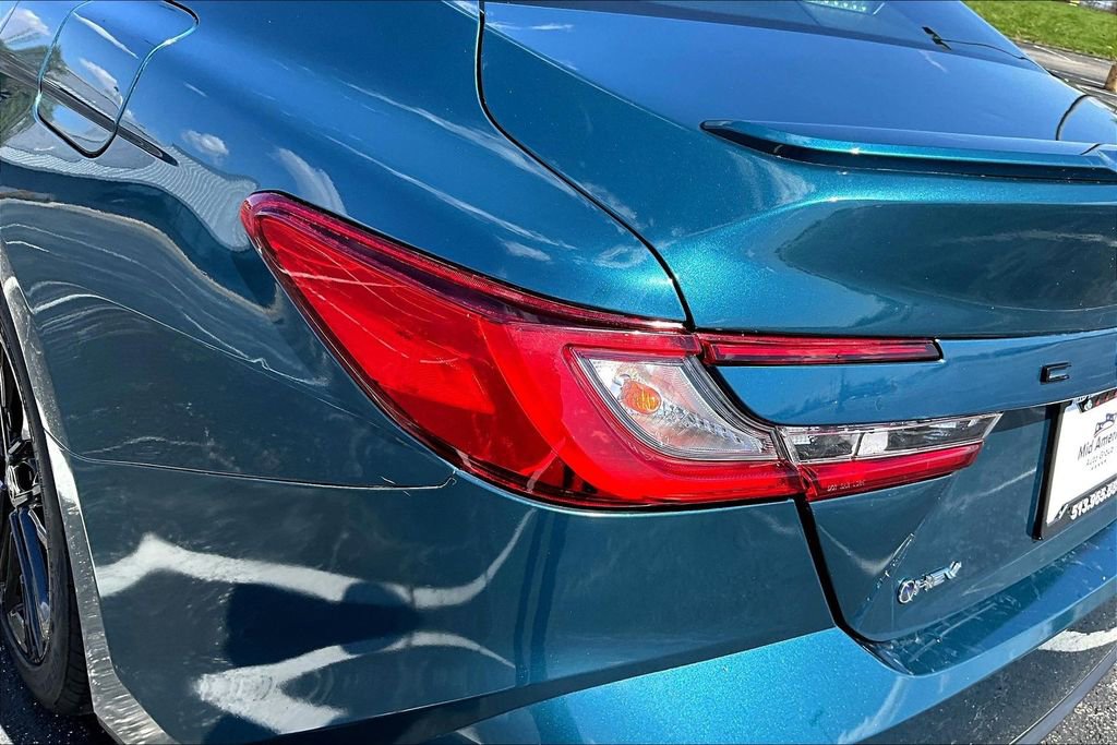 Used 2025 Toyota Camry SE image 30