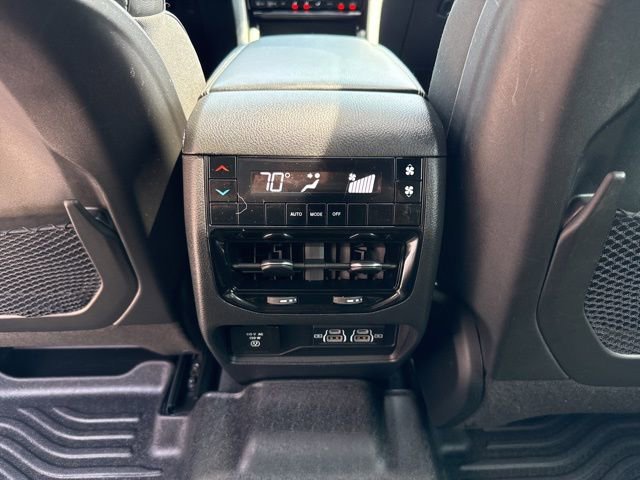 Used 2023 Jeep Grand Cherokee L Laredo AWD/4WD image 24