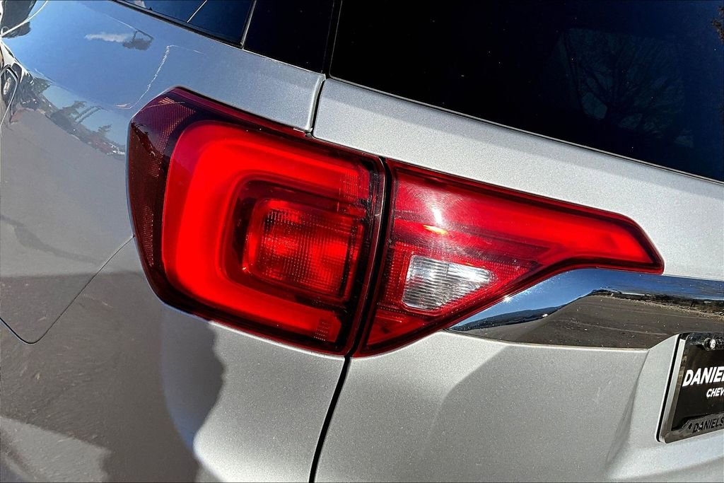 Used 2019 GMC Acadia SLT image 33