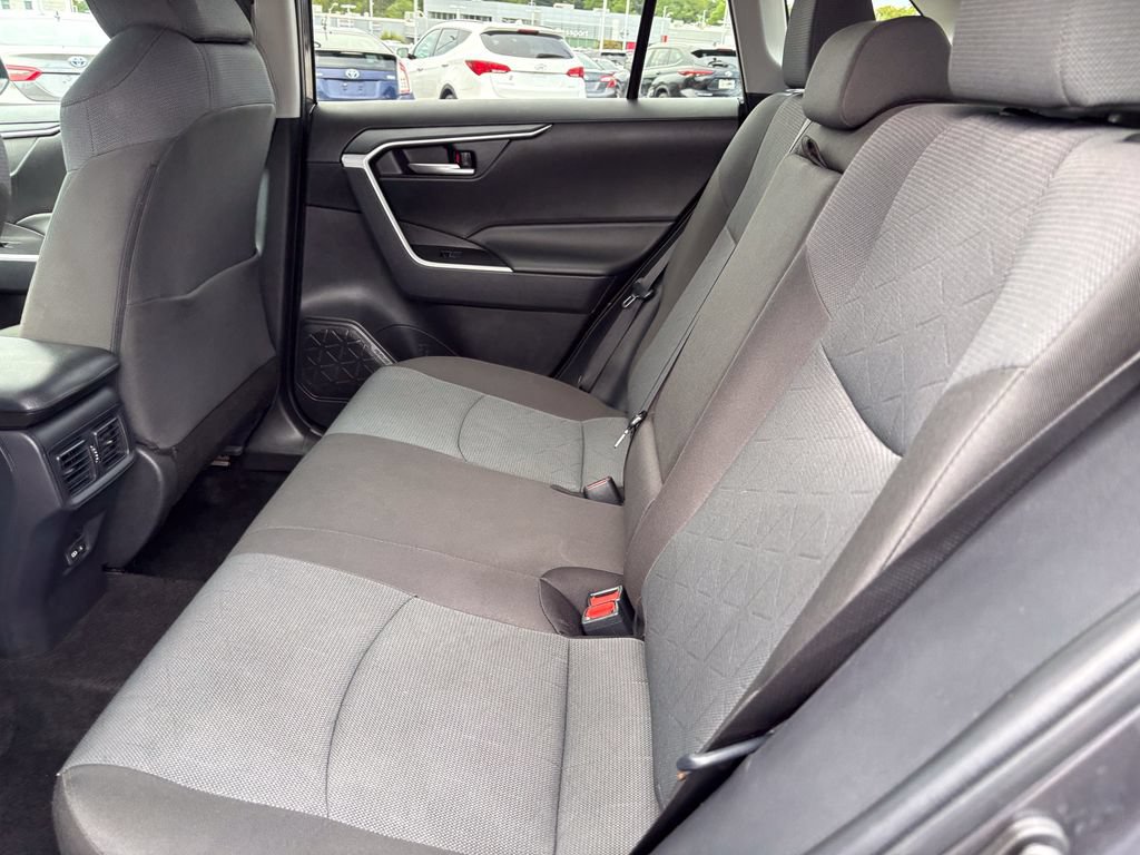 Used 2025 Toyota RAV4 XLE w/ Weather Package AWD/4WD image 47
