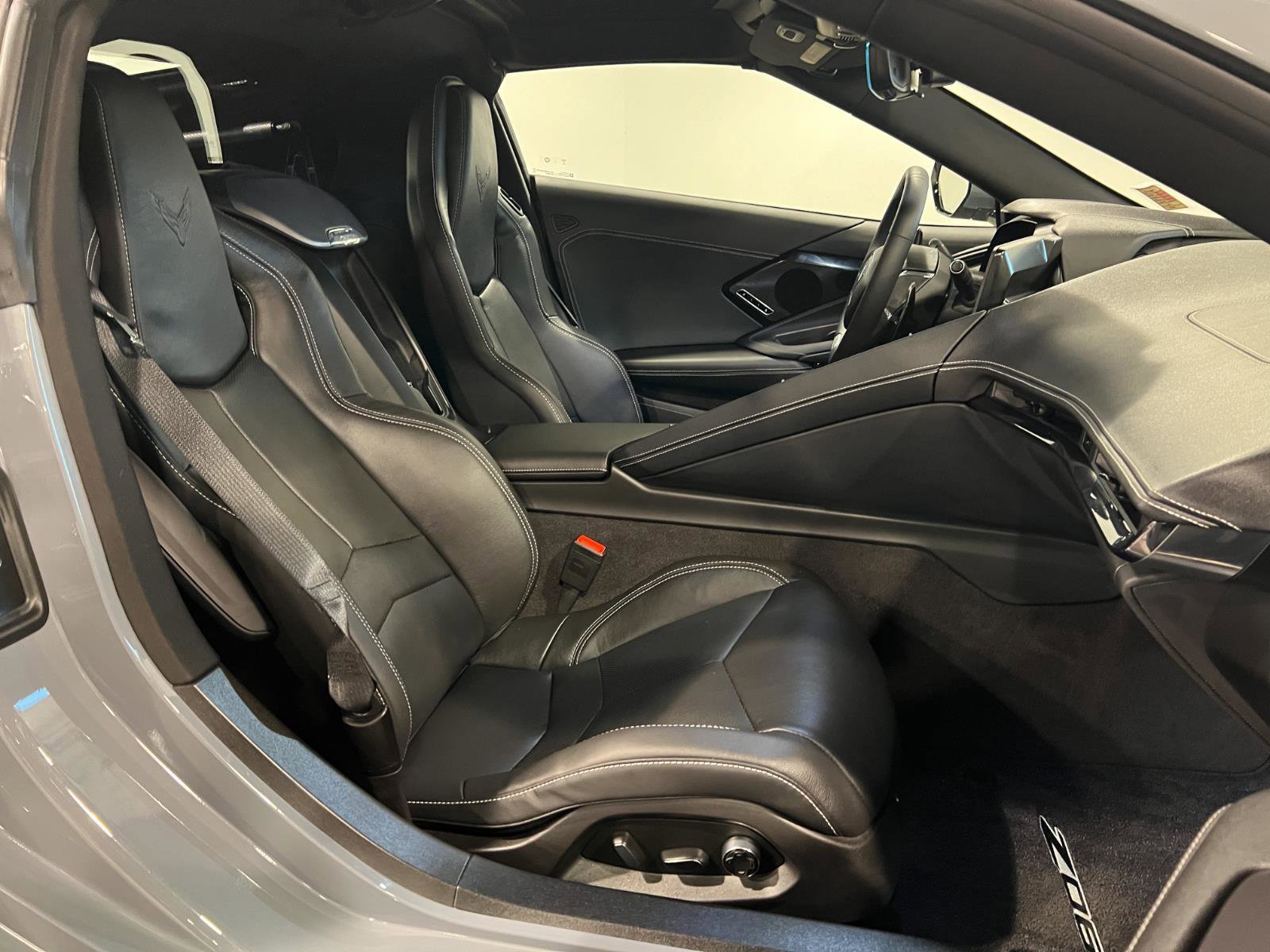 Used 2024 Chevrolet Corvette Z06 w/ Stealth Interior Trim Package image 31