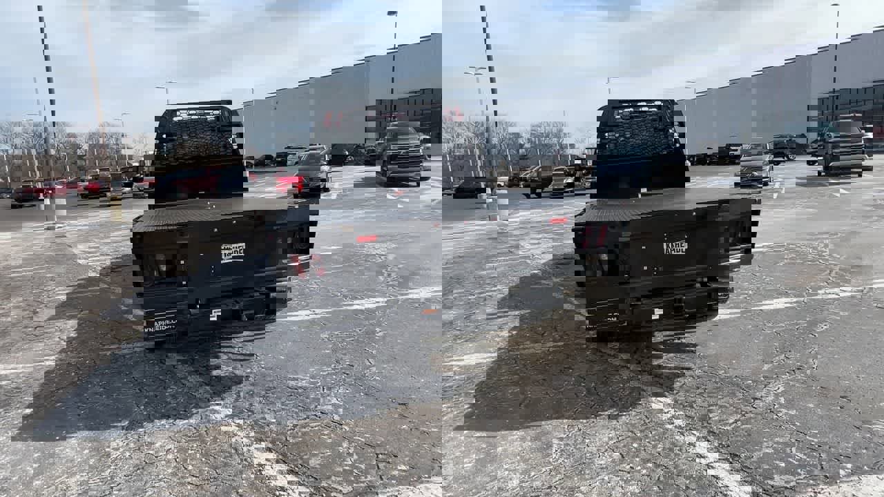 New 2025 Chevrolet Silverado 3500 W/T w/ WT Convenience Package image 8