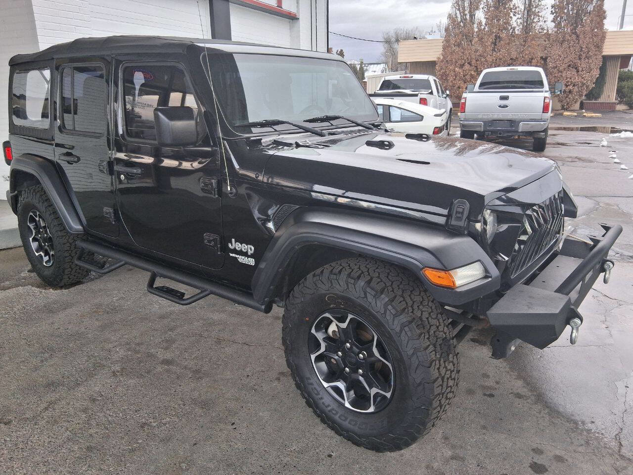 Used 2018 Jeep Wrangler Unlimited Sport image 9