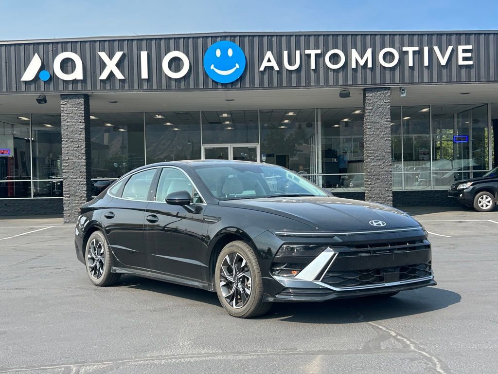 Used 2025 Hyundai Sonata SEL image 1