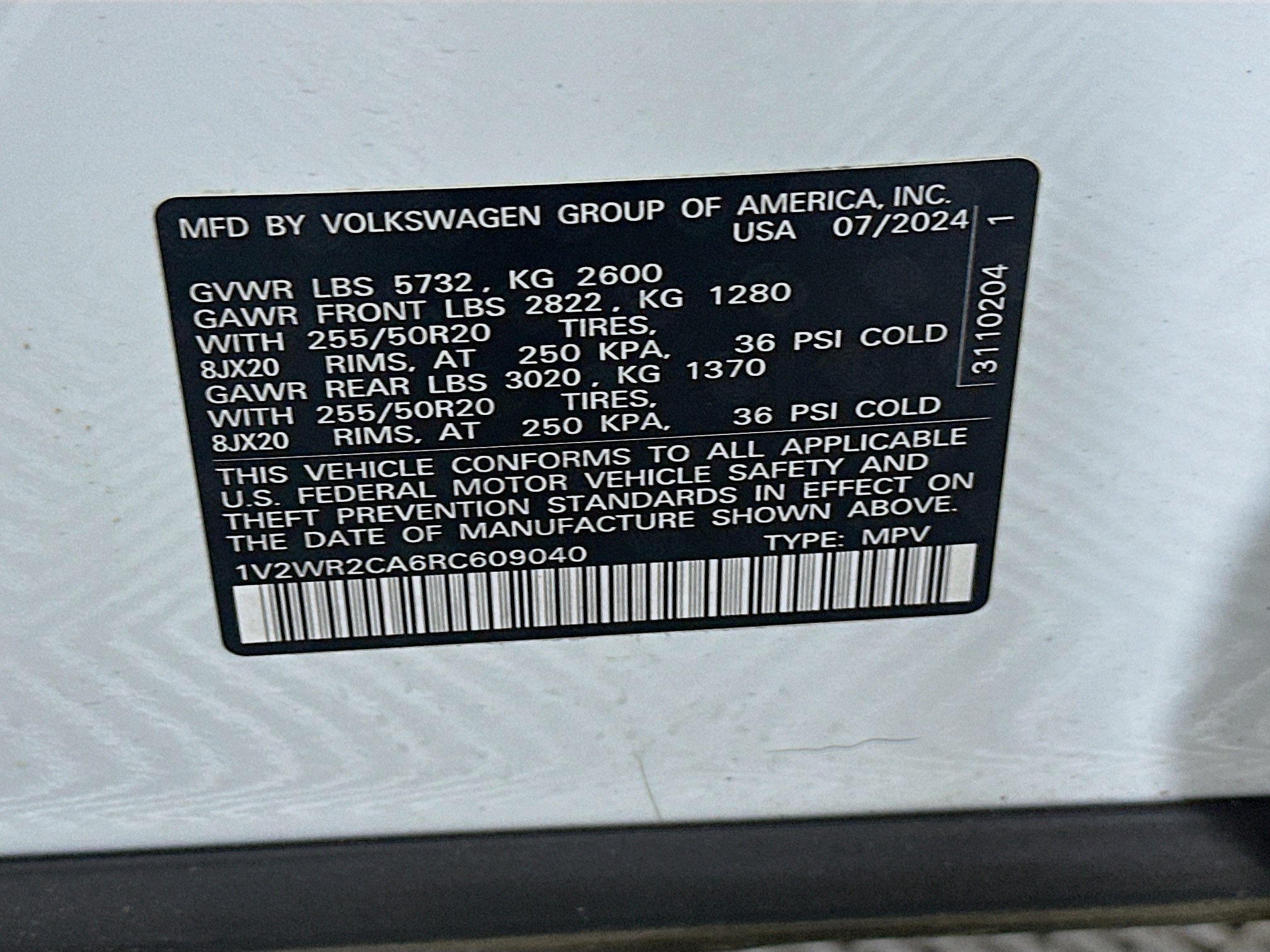 Used 2024 Volkswagen Atlas SE w/ Black Wheel Package FWD image 12