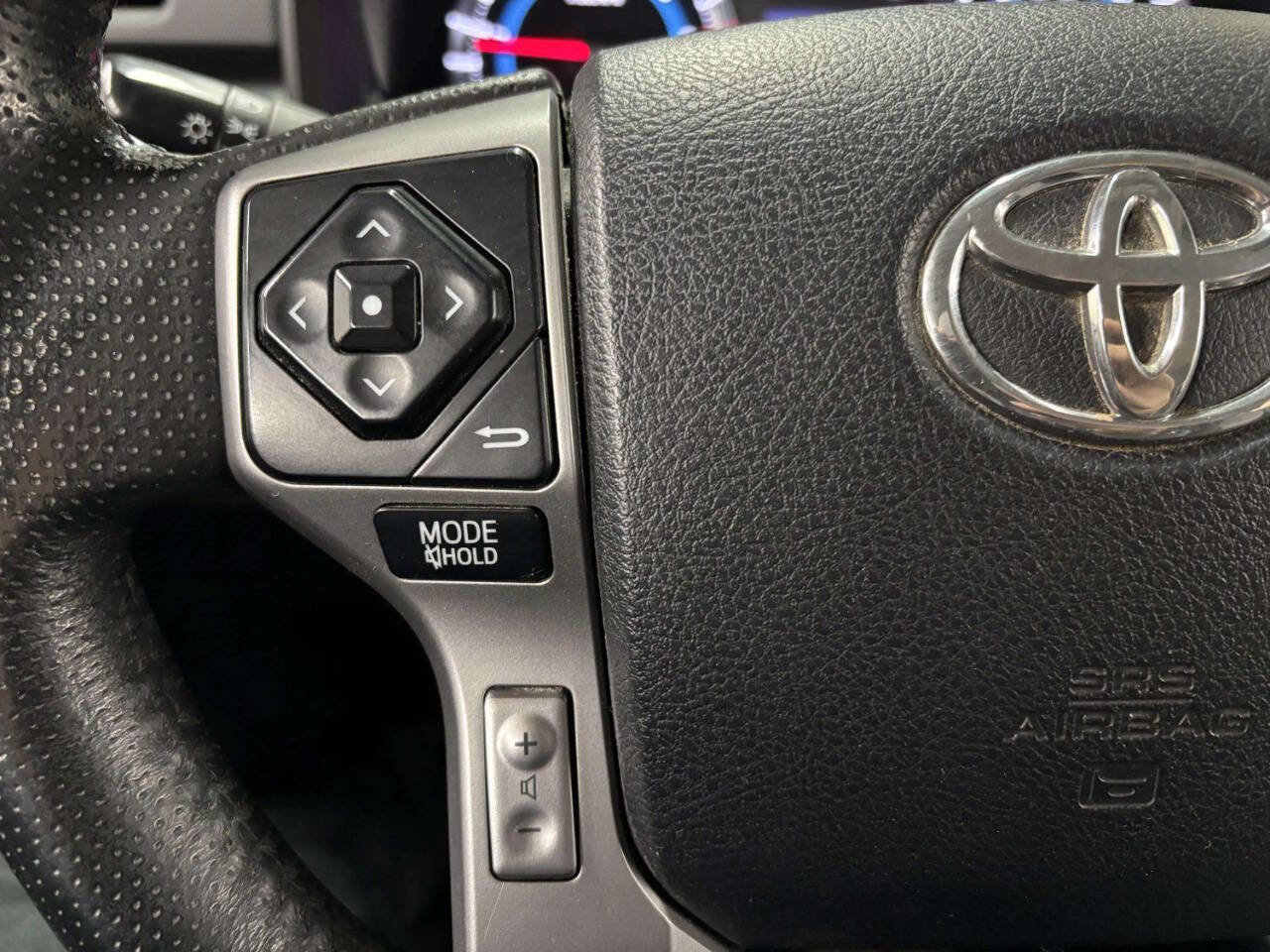 Used 2014 Toyota 4Runner SR5 image 35