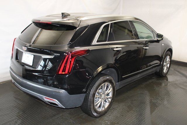 Certified 2022 Cadillac XT5 Premium Luxury image 4