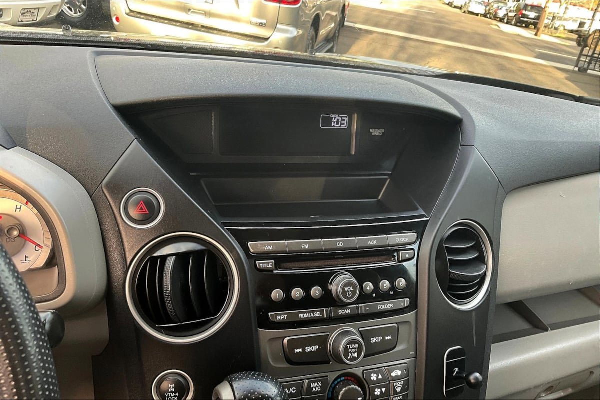 Used 2012 Honda Pilot LX image 14
