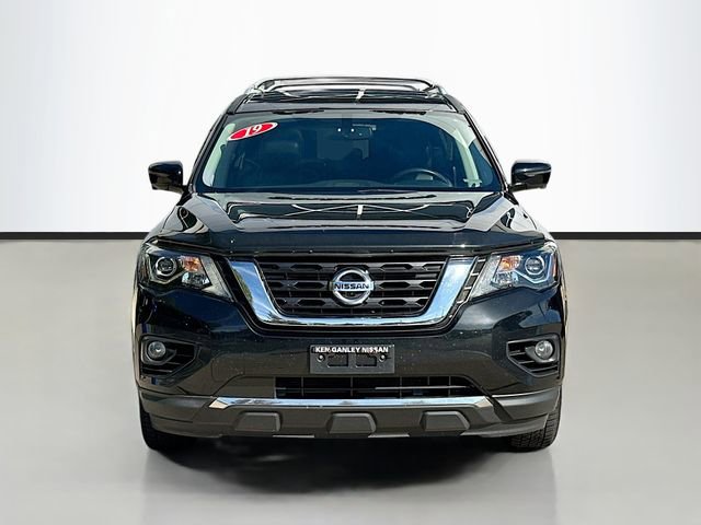 Used 2019 Nissan Pathfinder Platinum image 4