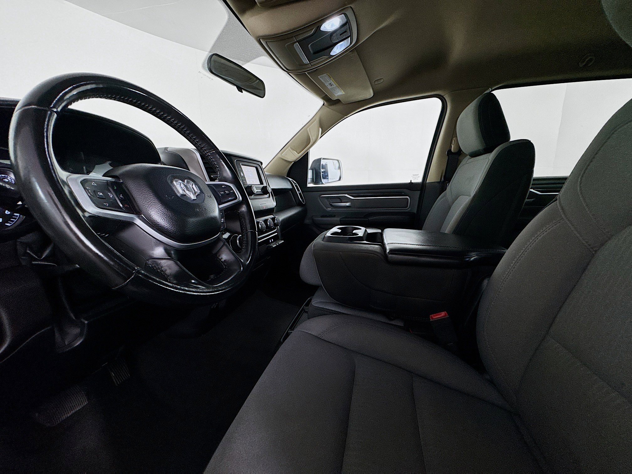 Used 2020 RAM 1500 Big Horn RWD image 21