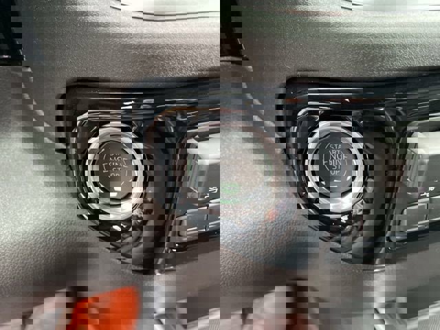 New 2026 GMC Sierra 2500 SLT w/ SLT Convenience Package image 20