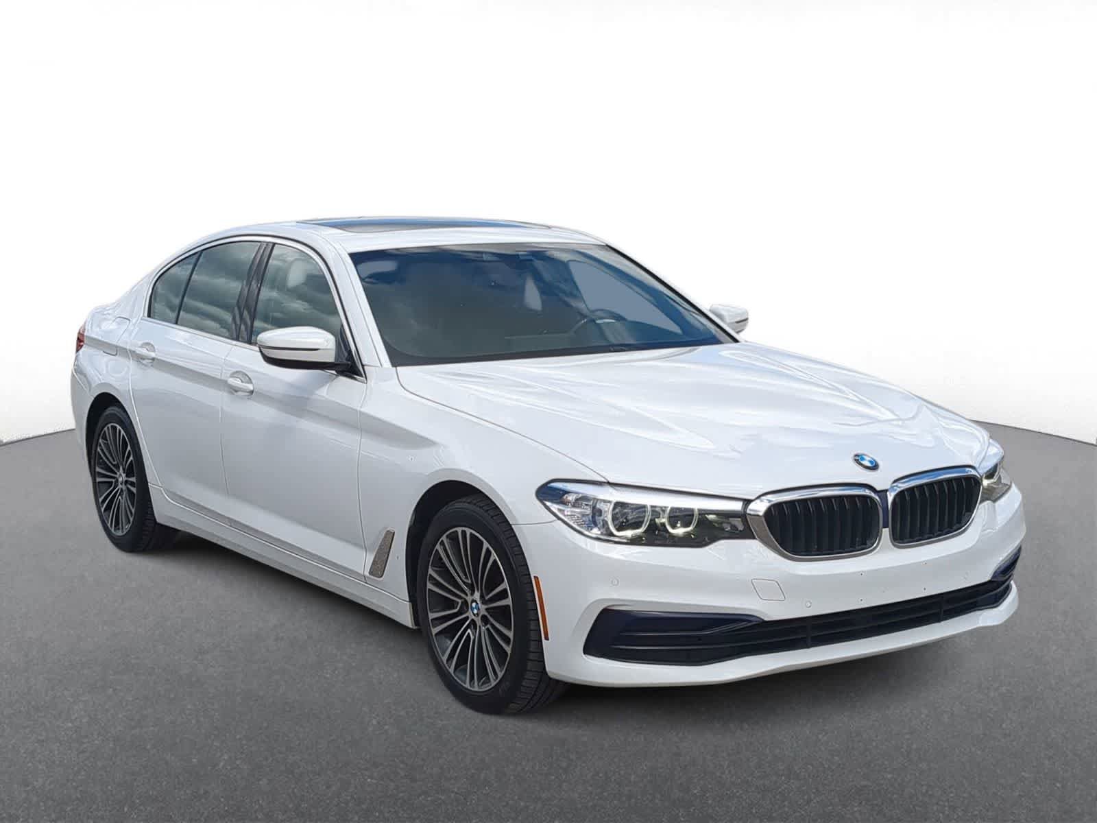 Used 2019 BMW 530i xDrive w/ Convenience Package AWD/4WD image 2