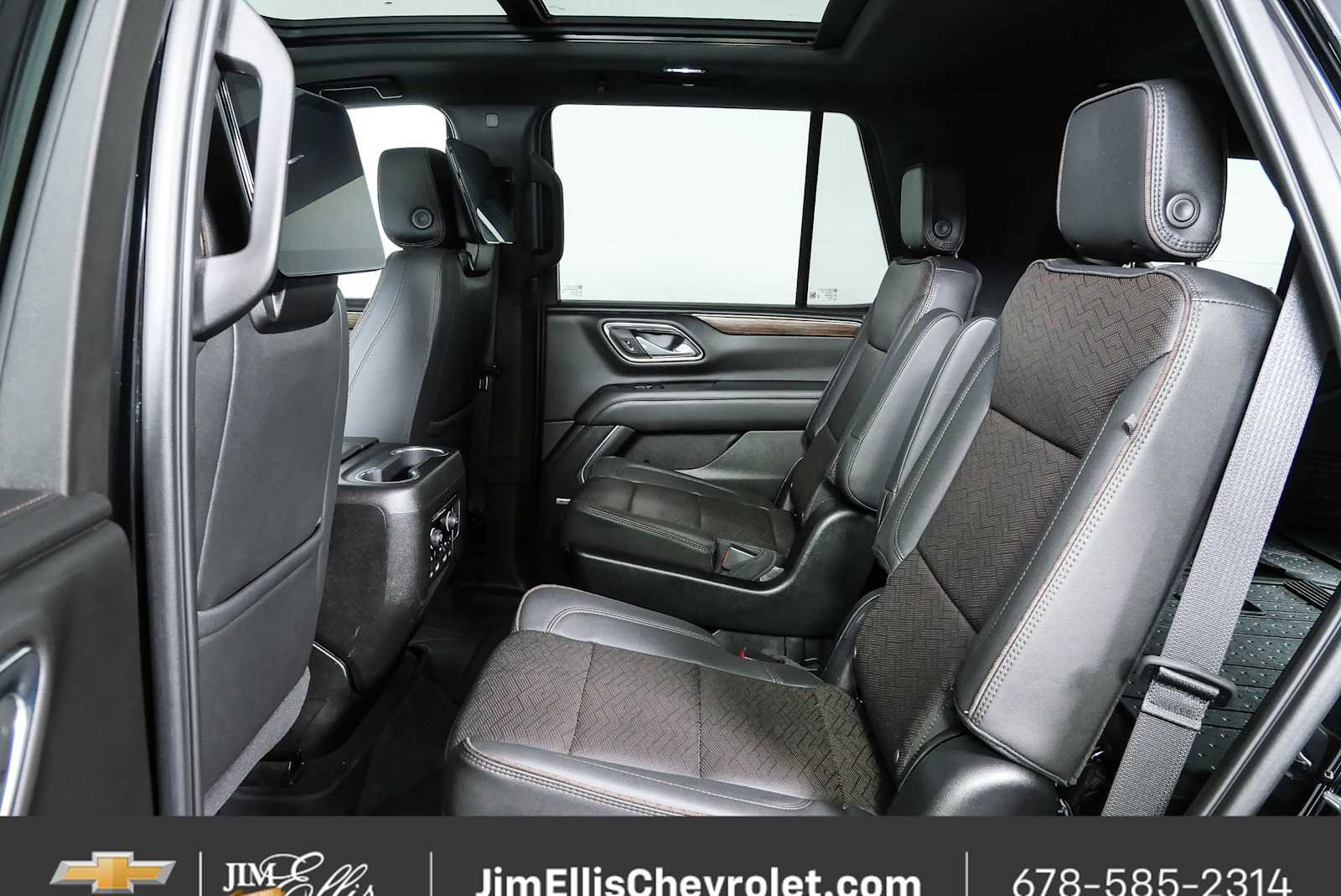 Certified 2023 Chevrolet Tahoe High Country AWD/4WD image 18