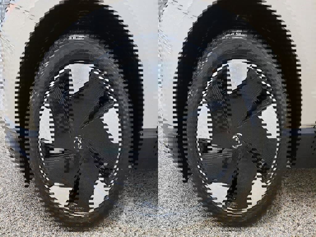 New 2026 Volvo EX30 Plus image 12