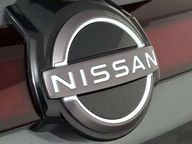 Used 2023 Nissan Kicks SV FWD image 31