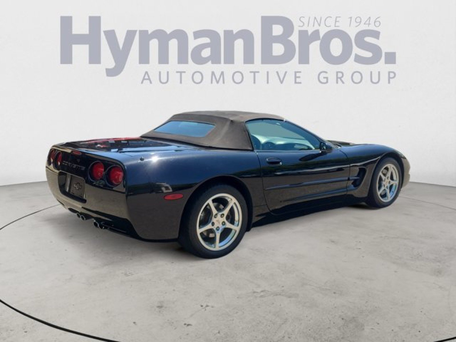 Used 2002 Chevrolet Corvette Convertible w/ Preferred Equipment Group2 RWD image 3
