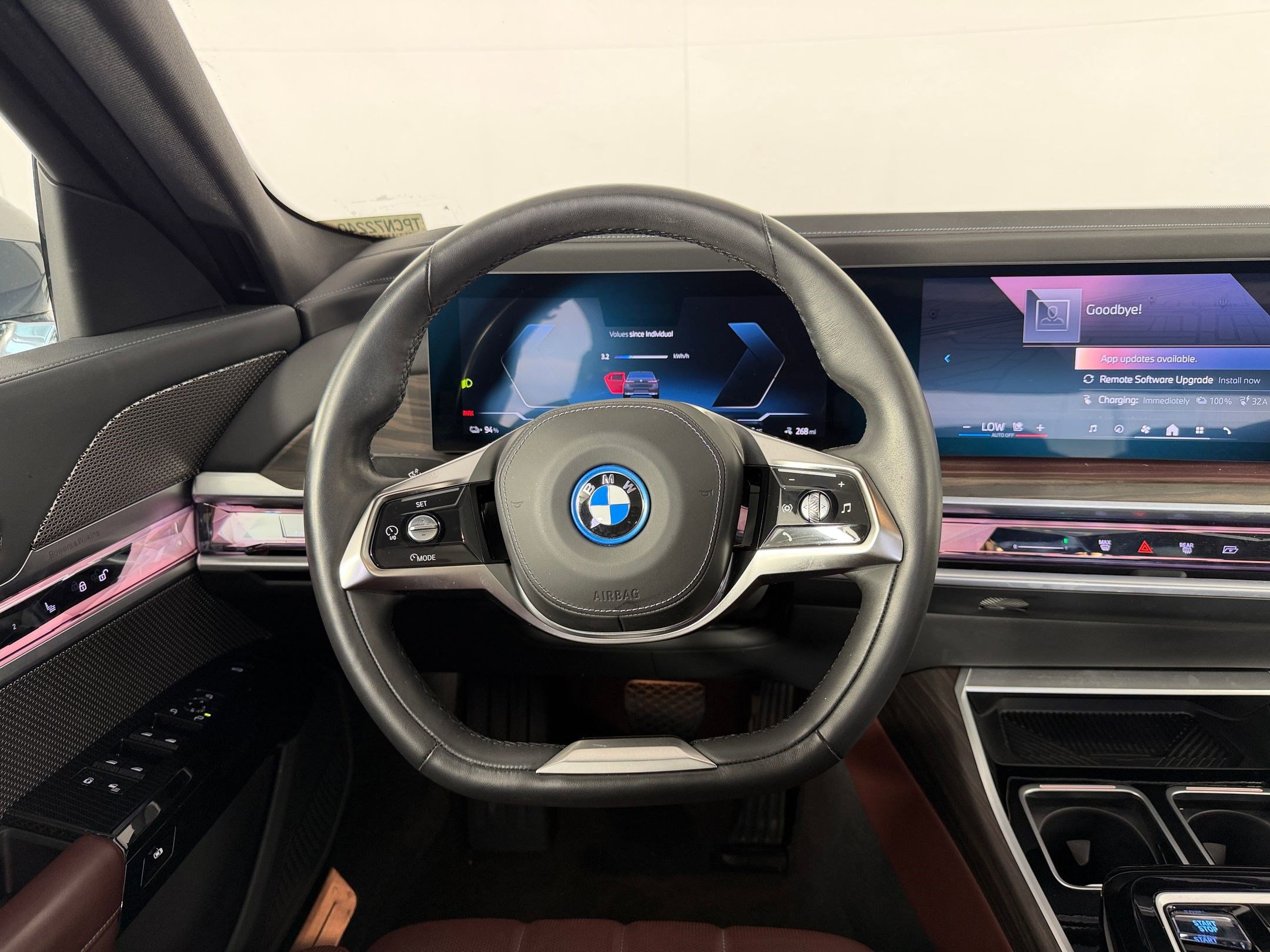 Used 2023 BMW i7 xDrive60 AWD/4WD image 31