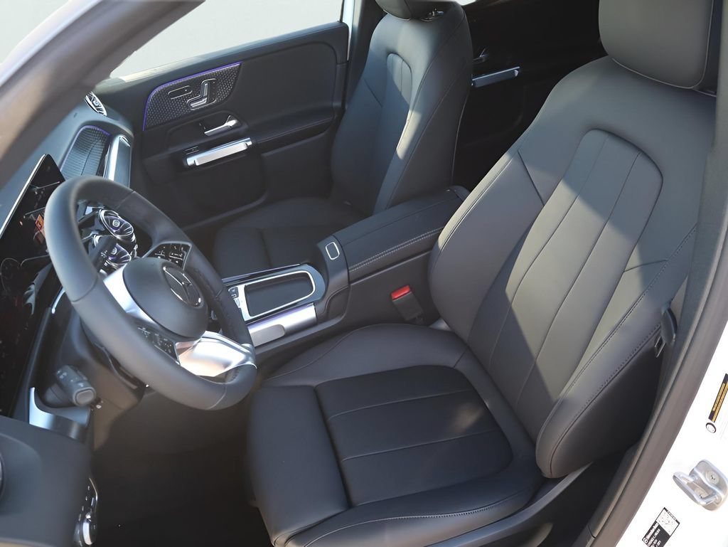 New 2026 Mercedes-Benz GLB 250 4MATIC image 32