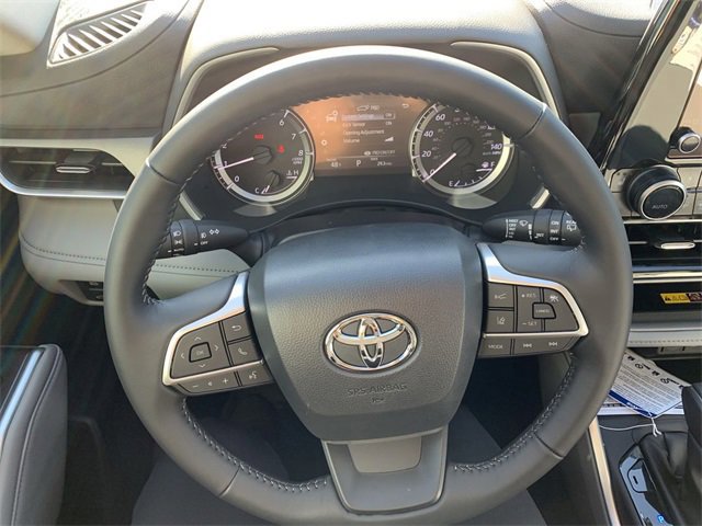 New 2026 Toyota Highlander XLE image 19
