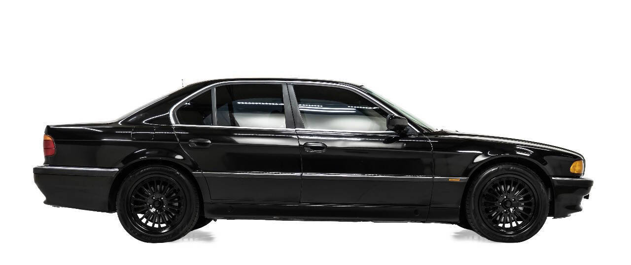 Used 1998 BMW 740i RWD image 5