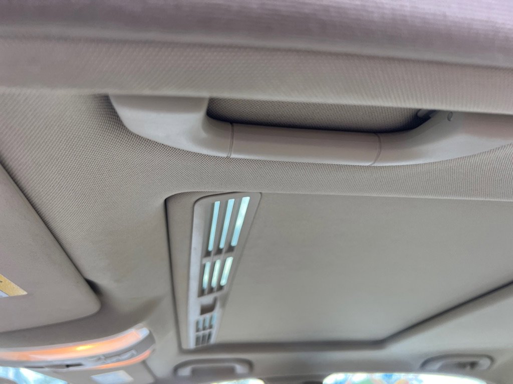 Used 2012 Mercedes-Benz C 300 4MATIC Sedan image 35