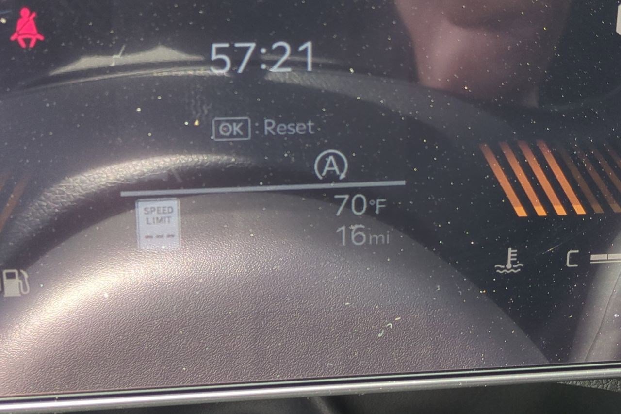 New 2025 Kia K5 LXS image 14