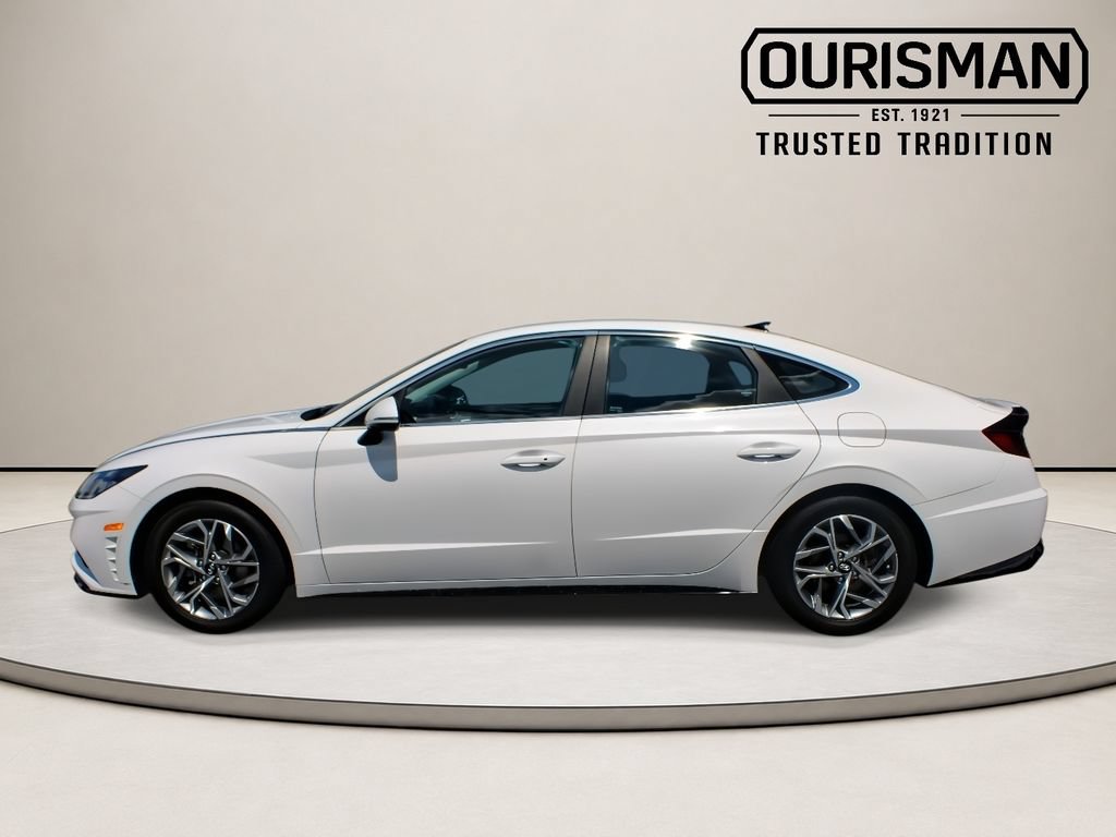 Used 2023 Hyundai Sonata SEL w/ Preferred Accessory Package FWD image 6