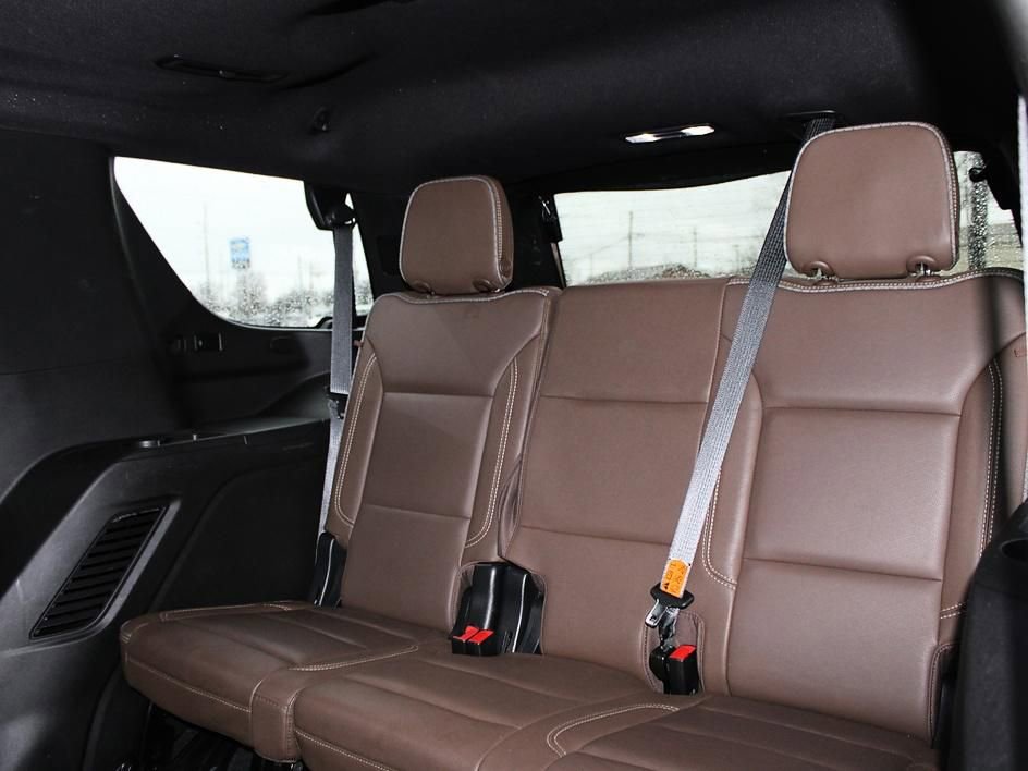 Used 2023 Chevrolet Tahoe High Country image 33